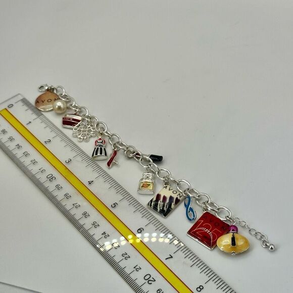 Avon vintage silver tone  charm bracelet - Picture 4 of 12